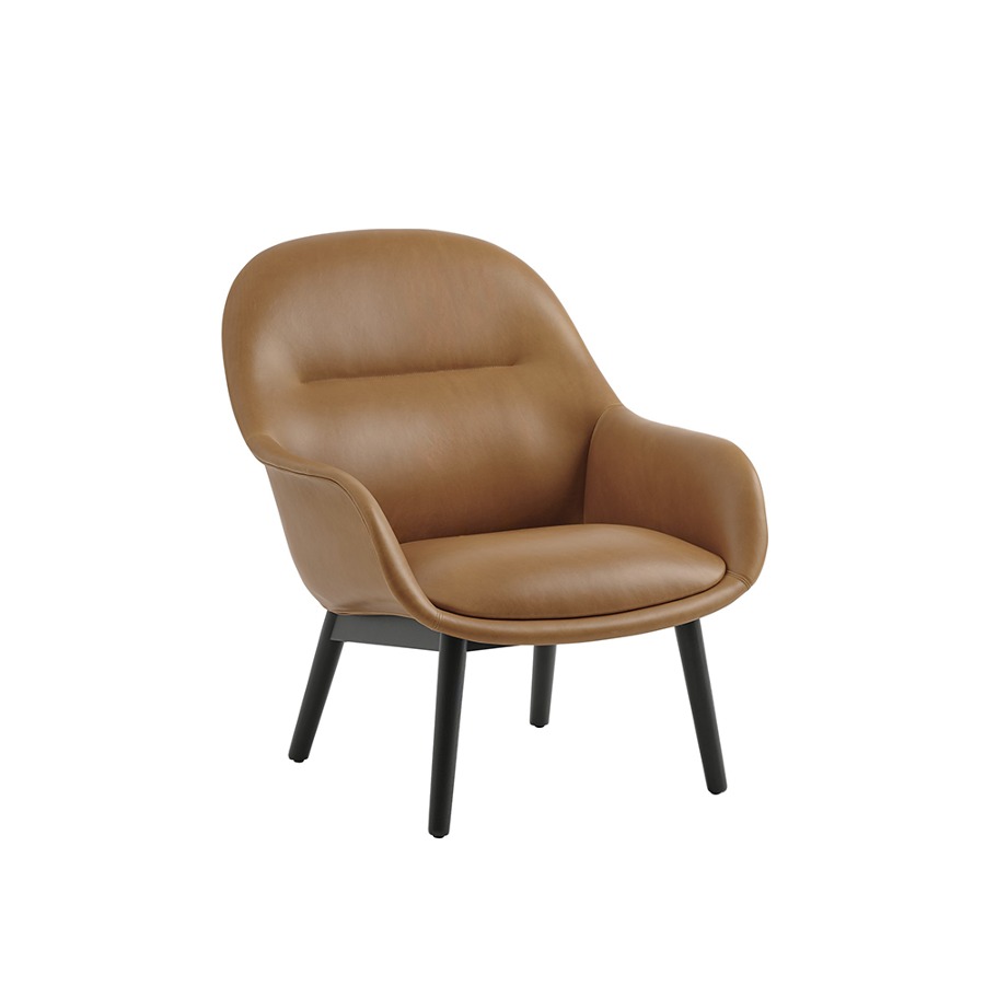 무토 화이버 라운지 암체어 Fiber Lounge Armchair Wood Black/Refine Leather Cognac